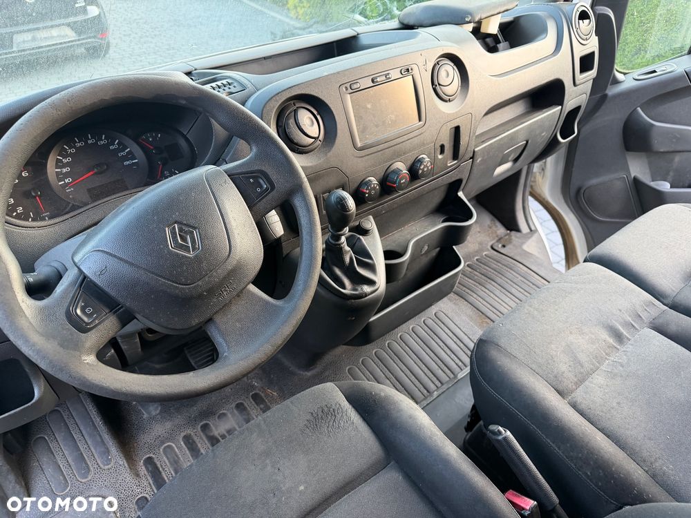Renault Master - 11