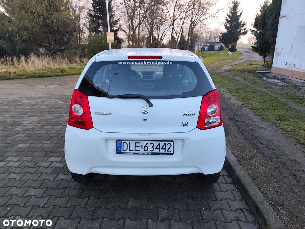 Suzuki Alto 1.0 Club City - 4