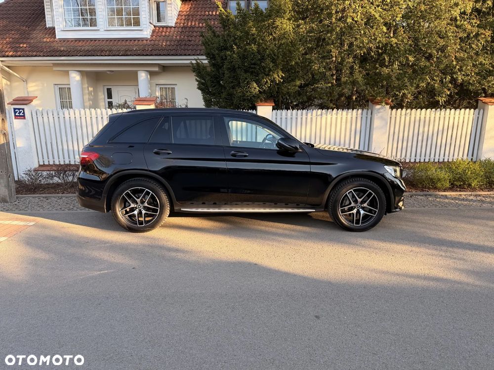 Mercedes-Benz GLC - 2