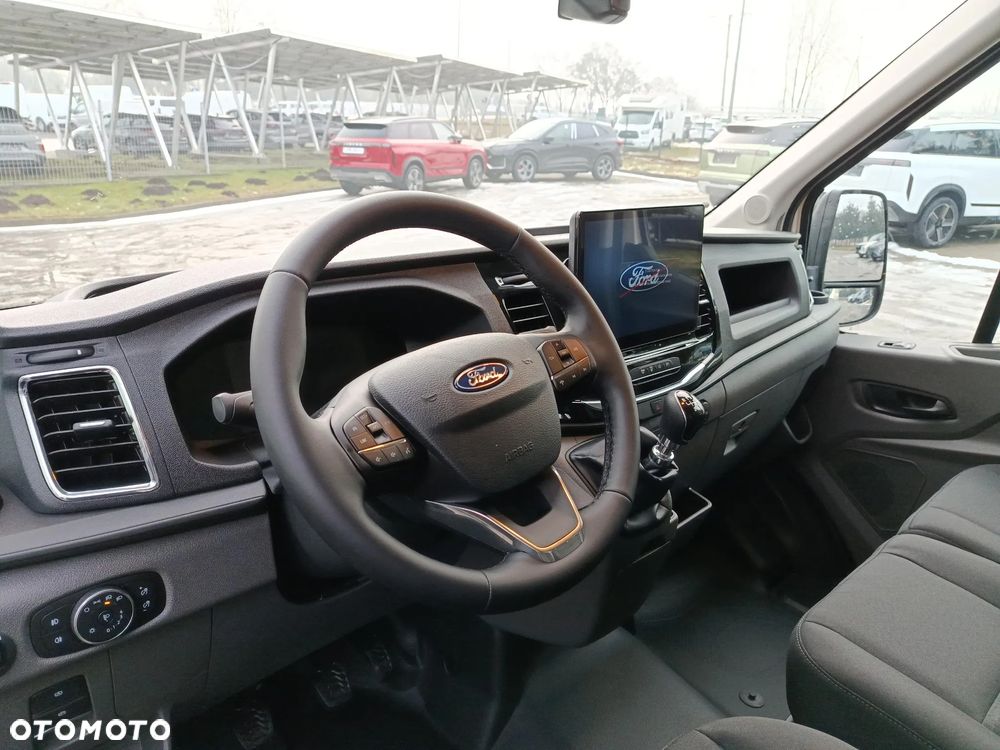 Ford Transit Van - 3