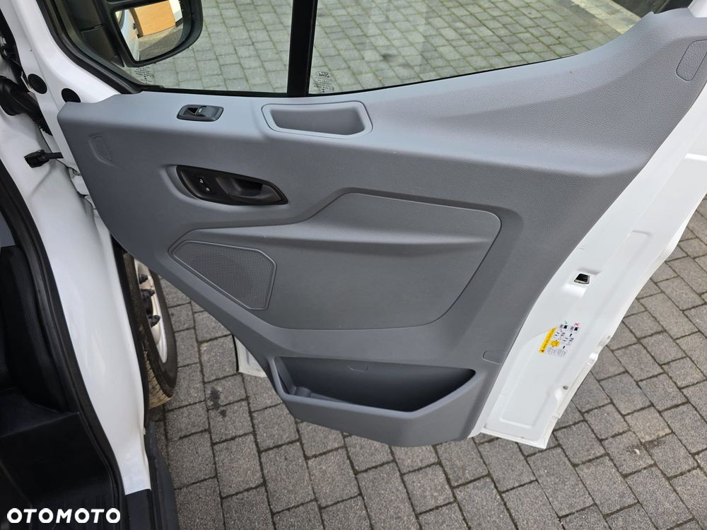 Ford TRANSIT - 29