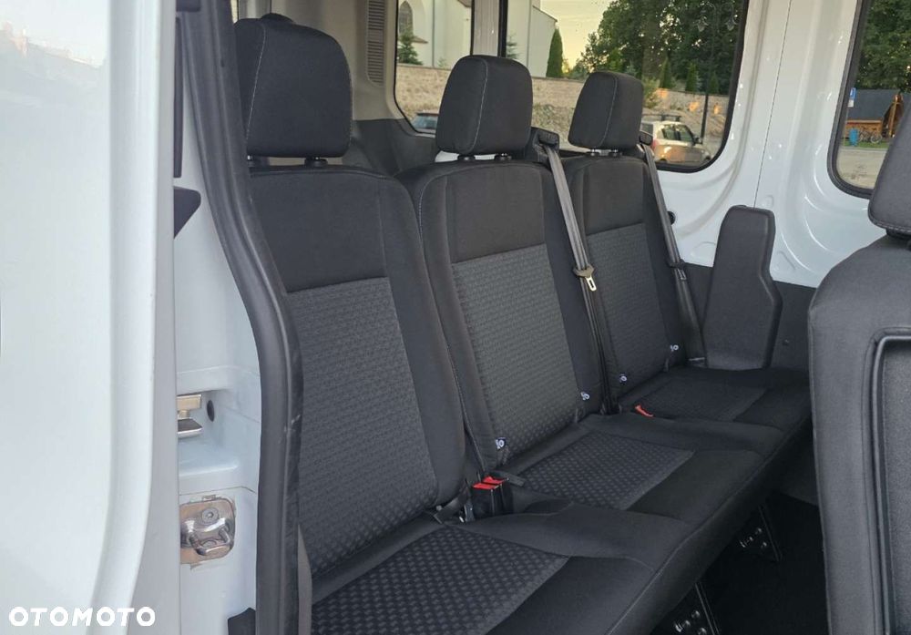 Ford Transit - 33