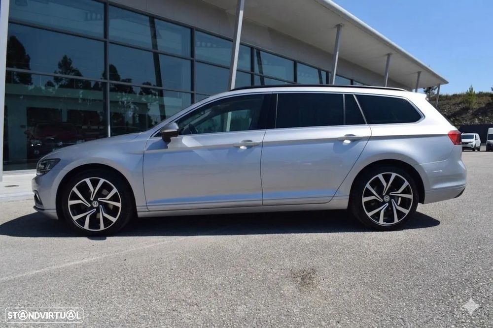 VW Passat Variant 2.0 TDI Elegance DSG - 1