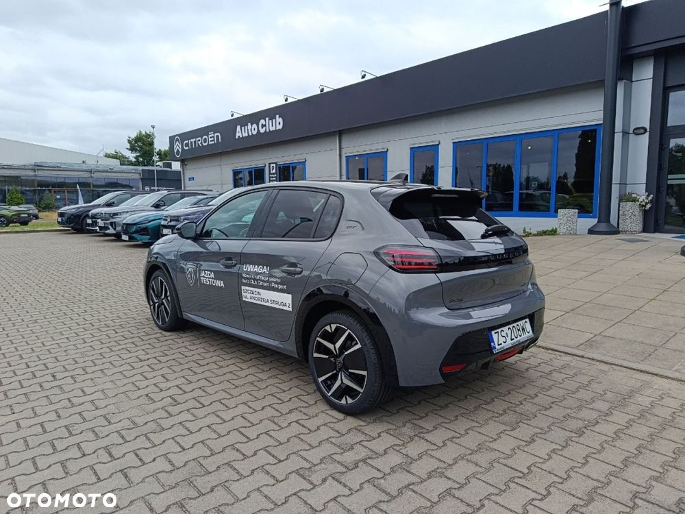 Peugeot 208 - 5