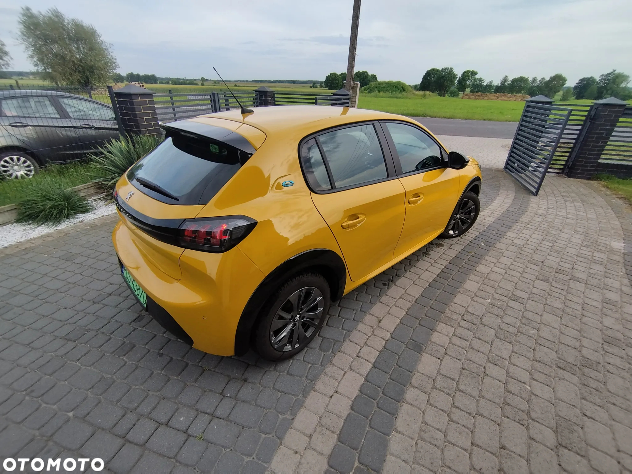 Peugeot 208 e-208 Active Pack - 10