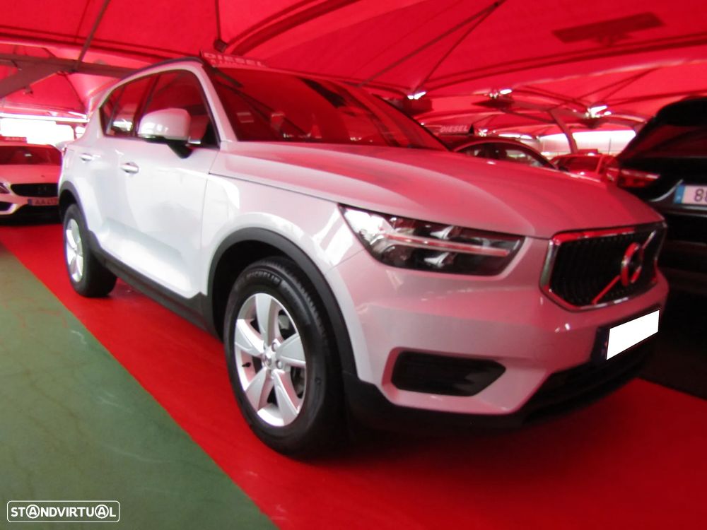 Volvo XC 40 2.0 D3 Momentum - 28