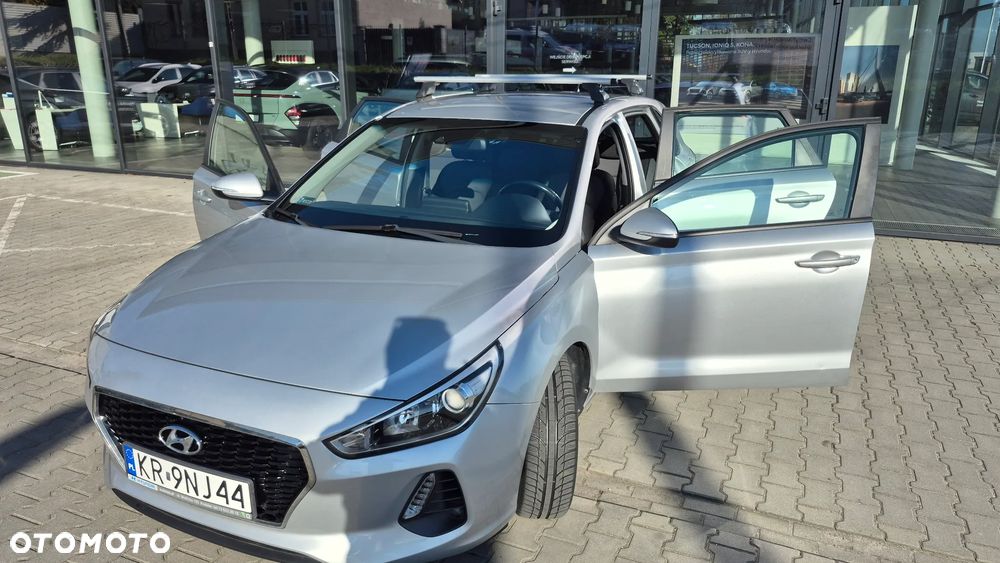 Hyundai i30 1.4 Classic + - 3