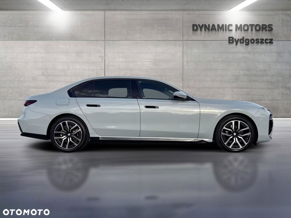 BMW Seria 7 - 7