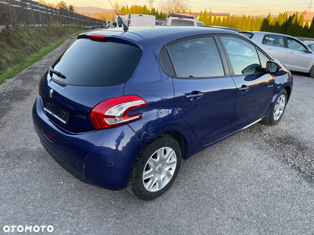 Peugeot 208 82 PureTech Style - 3