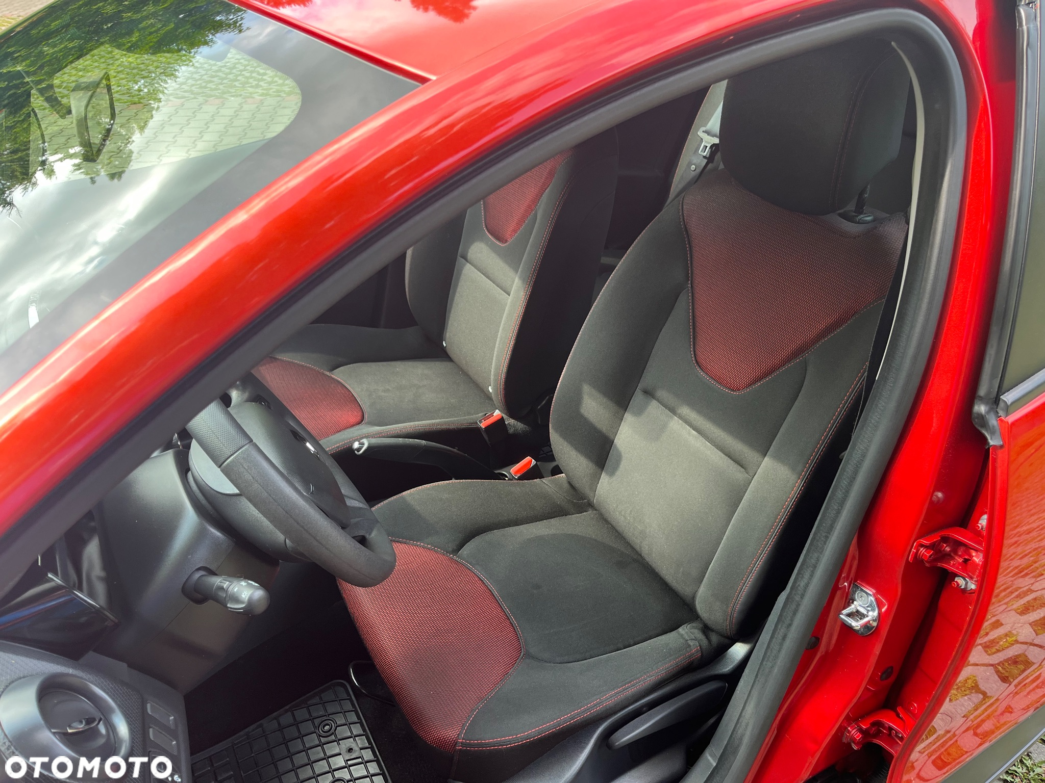 Renault Clio - 17