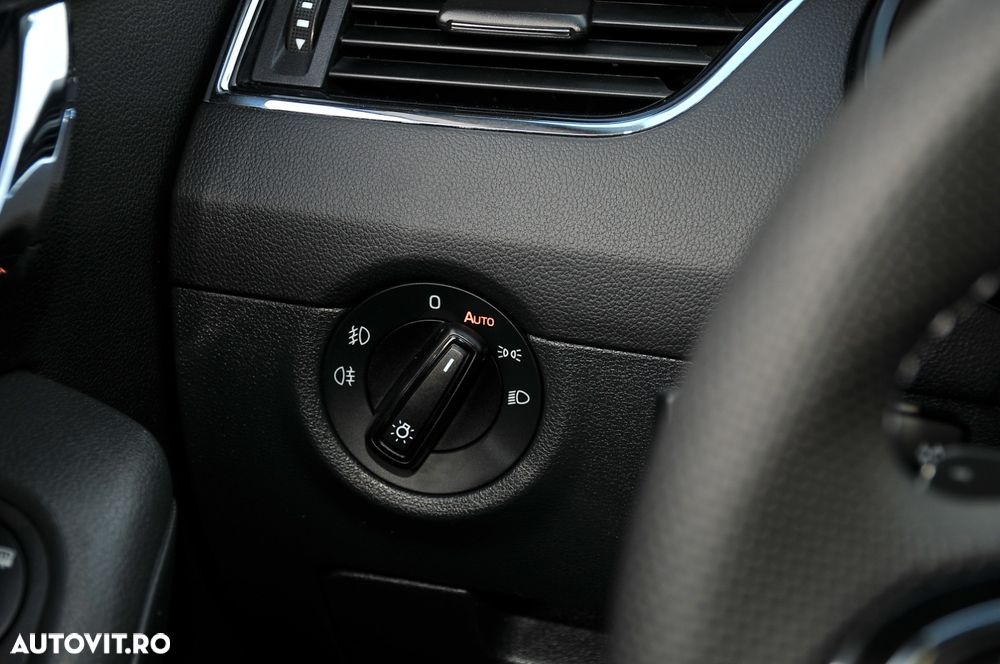 Skoda Octavia 2.0 TDI (Green tec) DSG RS - 25