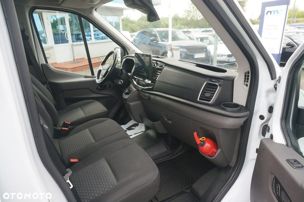 Ford Transit - 18