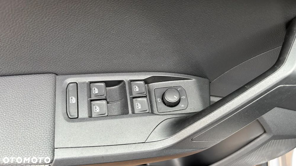 Seat Arona 1.0 TSI Xcellence S&S - 37