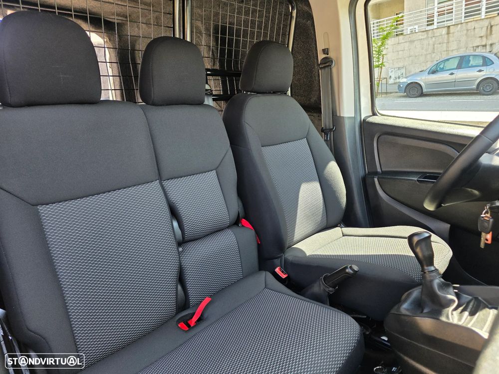 Fiat Doblo Maxi Longa - 13