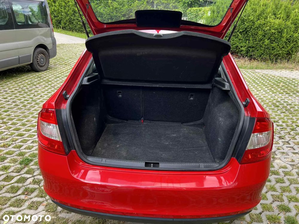 Skoda RAPID - 7