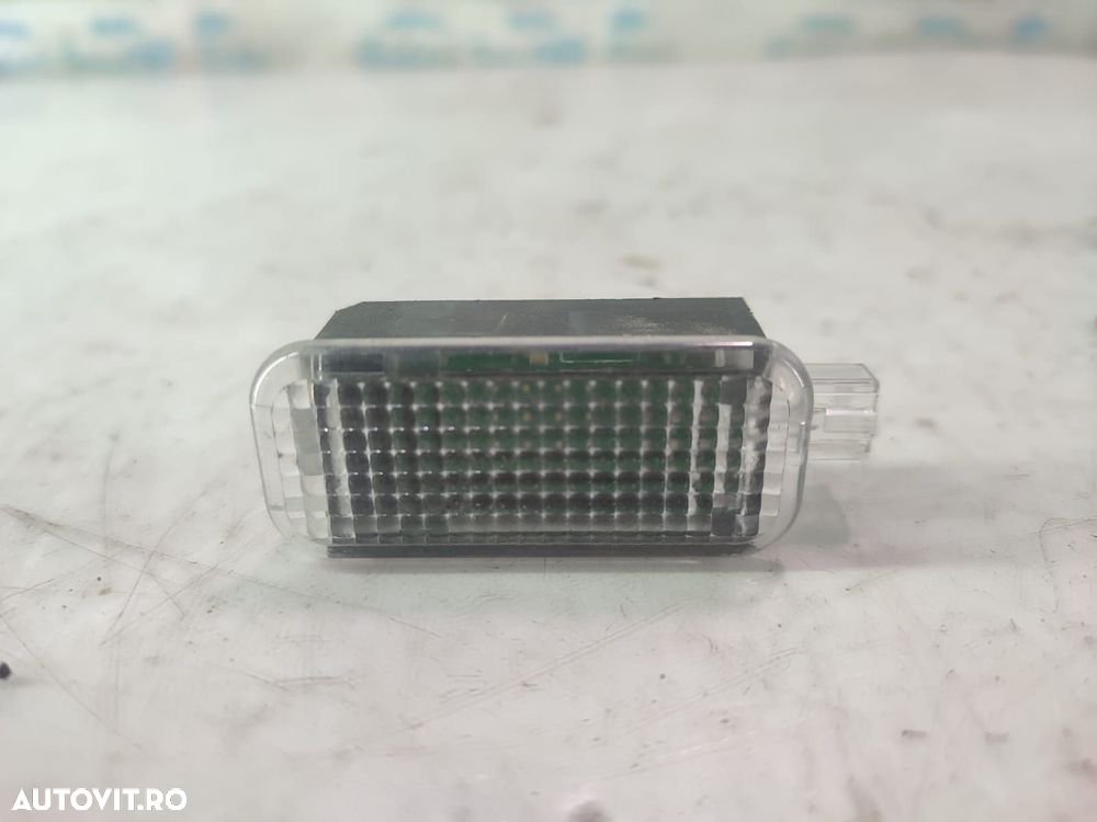 Lampa plafon 8J0947409B Skoda Kodiaq 1 [2017 - 2020] 2.0 tdi DFHA - 1