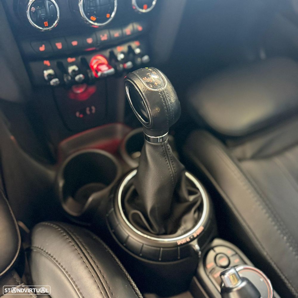 MINI 3 Portas Cooper SD Aut. - 12