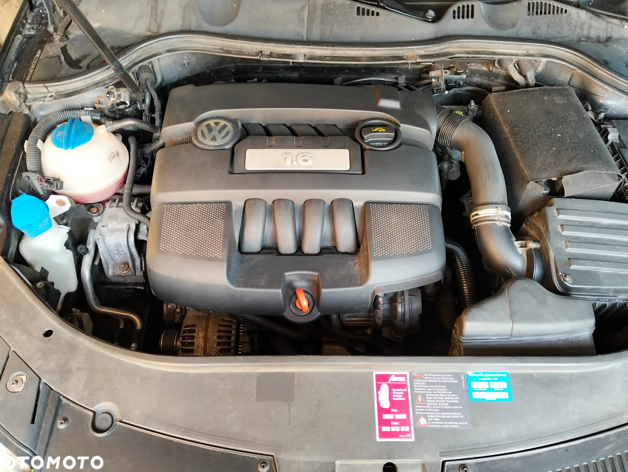 Volkswagen Passat 1.6 Trendline - 19