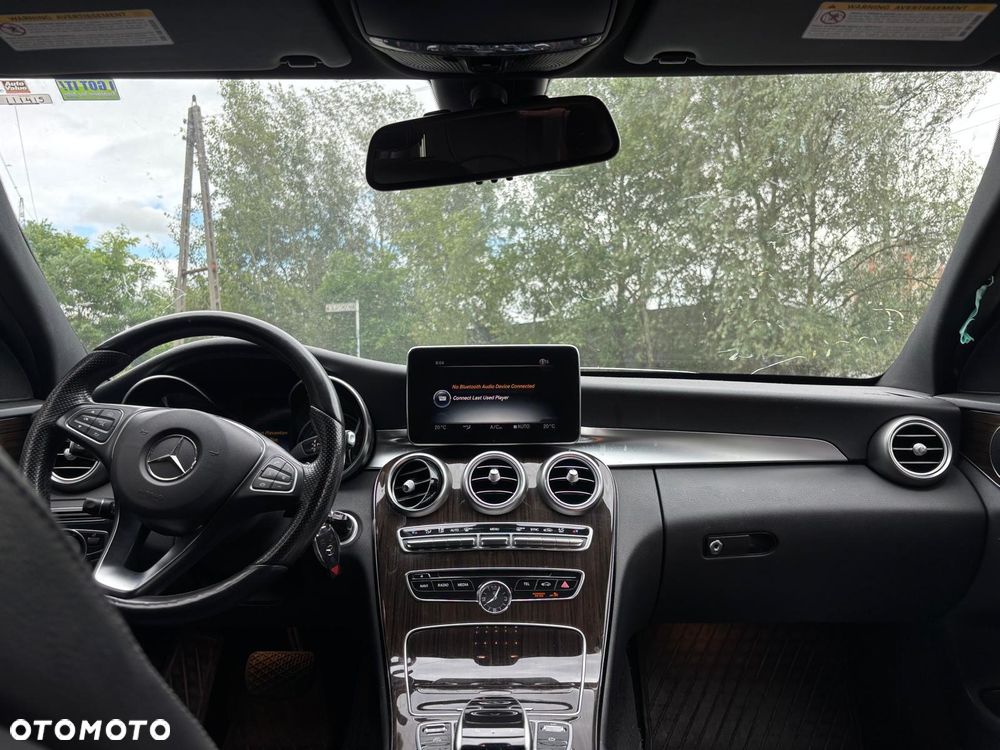 Mercedes-Benz Klasa C 300 9G-TRONIC AMG Line - 4
