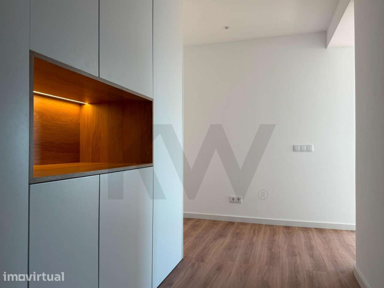 T2  com garagem, Renovado por arquitecto, a estrear após renovação, c