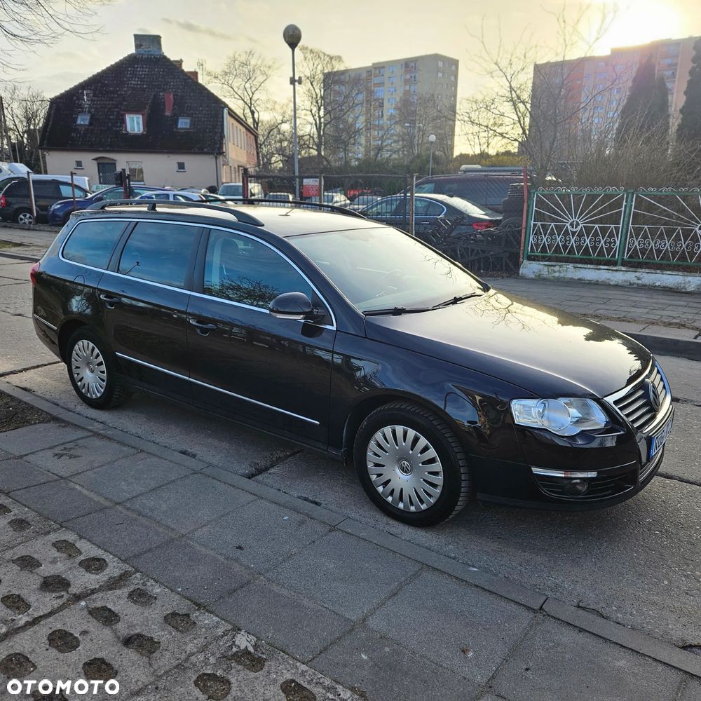 Volkswagen Passat 2.0 Blue TDI SCR Comfortline - 5