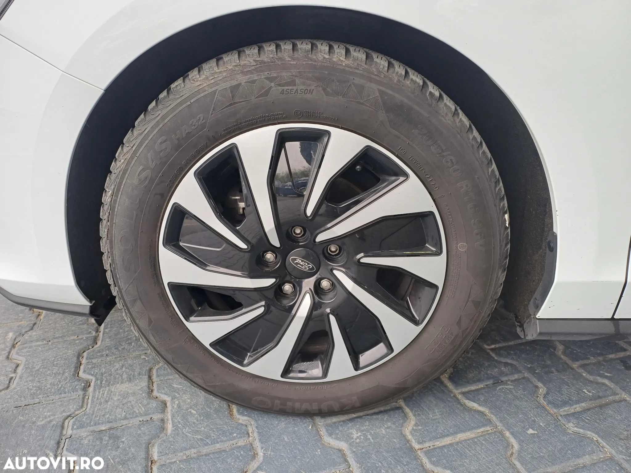 Ford Focus 1.0 EcoBoost Titanium Business - 4