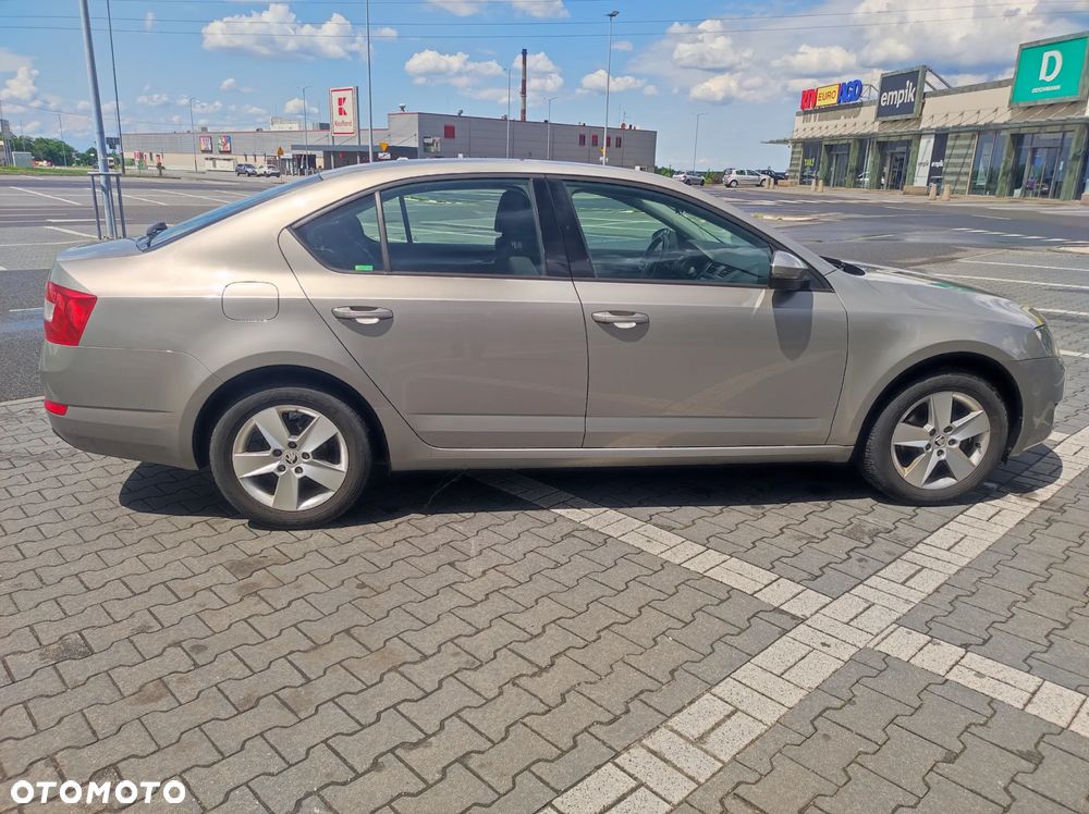 Skoda Octavia 1.6 TDI Ambition - 21