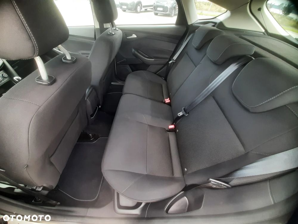 Ford Focus 1.0 EcoBoost Connected - 16