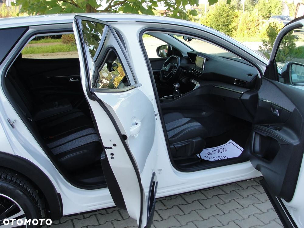 Peugeot 3008 BlueHDi 130 Stop & Start Allure - 28