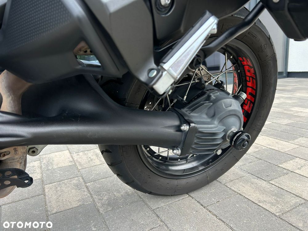 Yamaha Super Tenere - 21