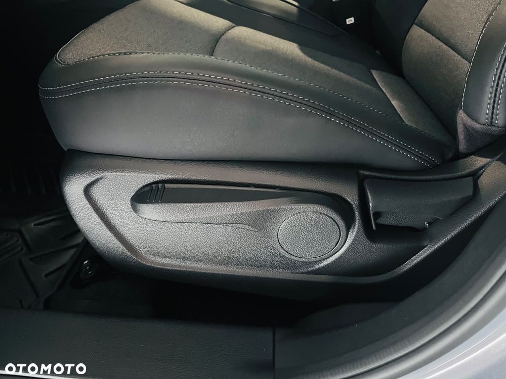 SsangYong/KGM Tivoli - 8