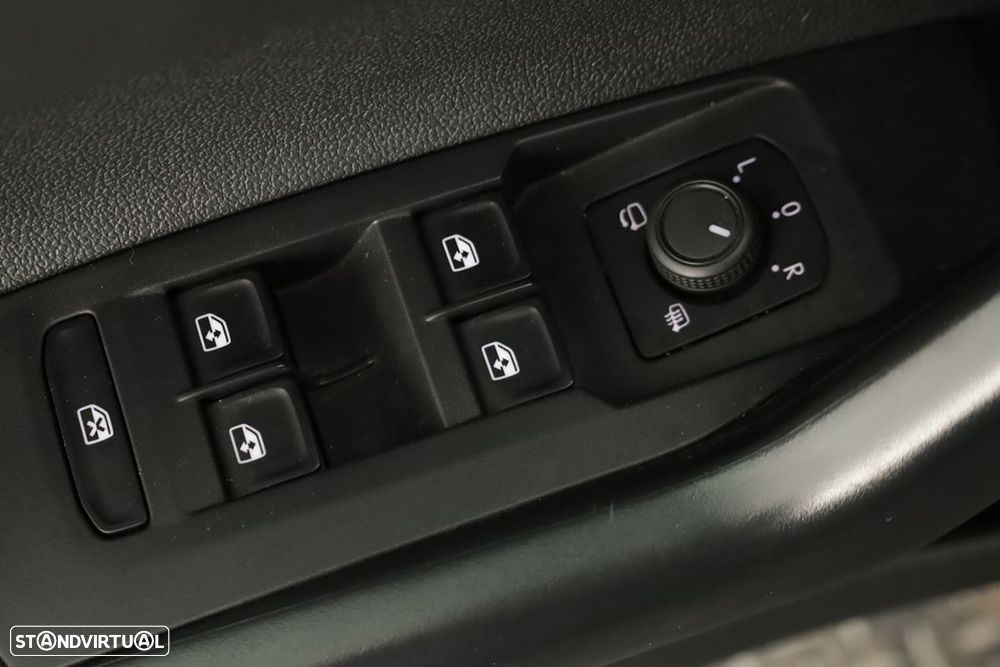 VW Polo 1.0 TSI Urban DSG - 19