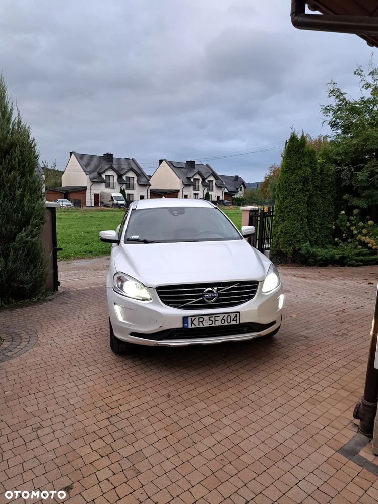 Volvo XC 60 D4 AWD Ocean Race - 12