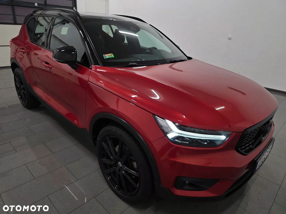 Volvo XC 40 D4 AWD R-Design - 33