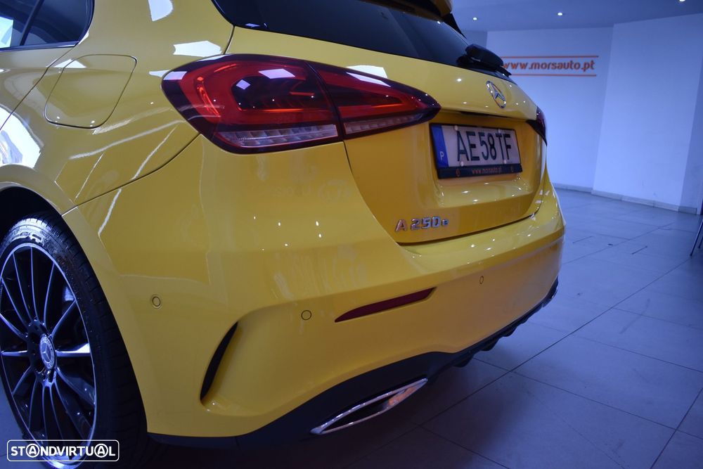 Mercedes-Benz A 250 - 21