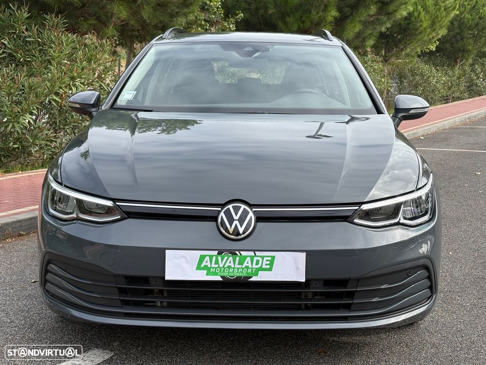 VW Golf Variant 1.5 eTSI Life DSG - 9