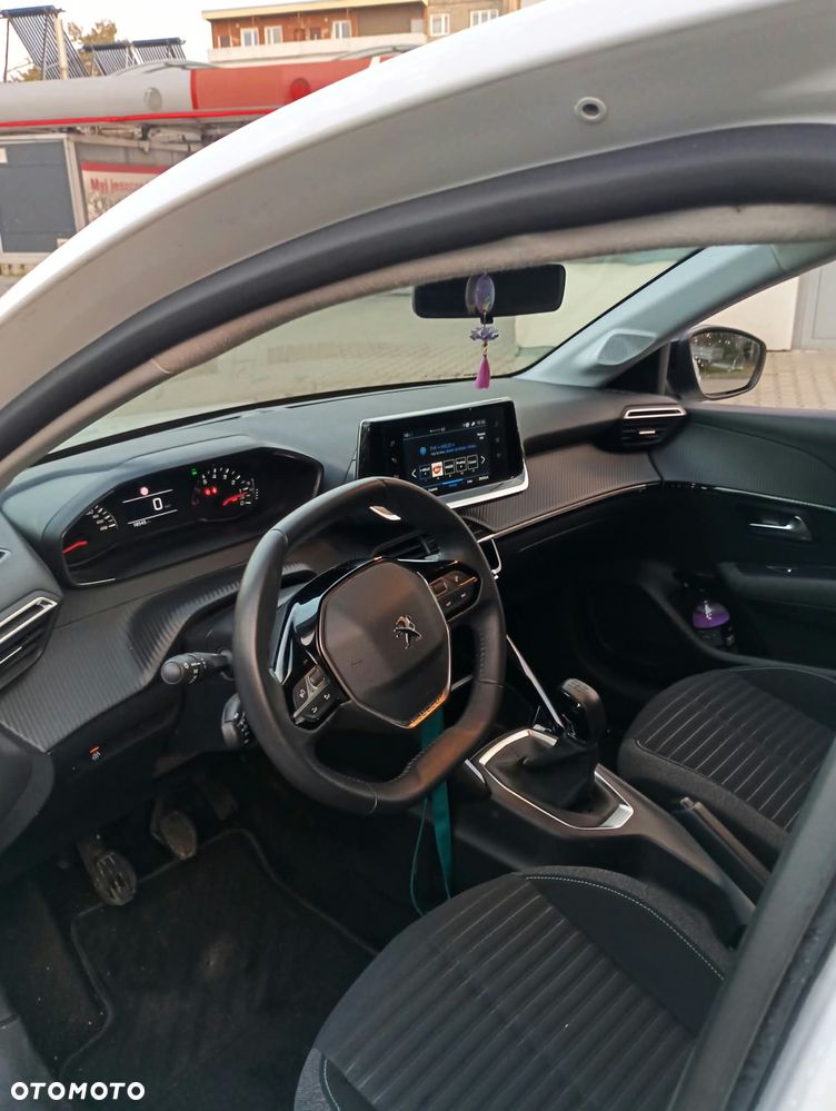Peugeot 208 1.2 PureTech Style S&S - 7