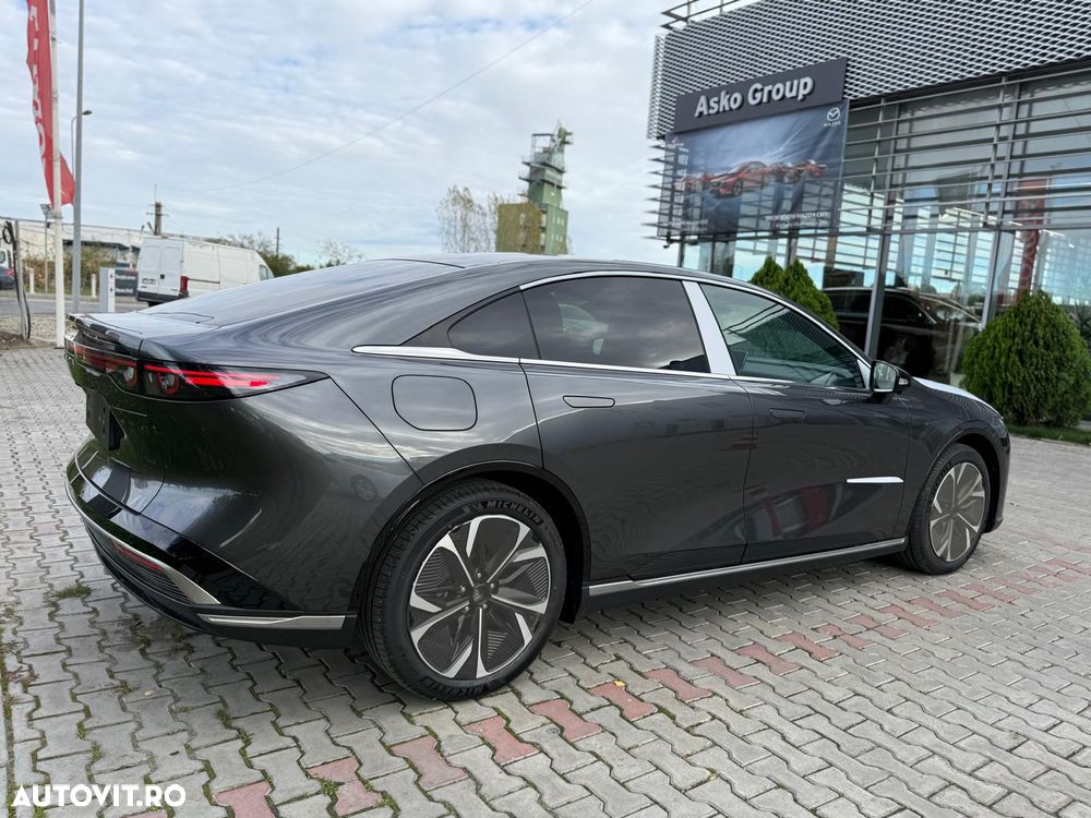 Mazda 6e EV Long Range Takumi Plus - 5