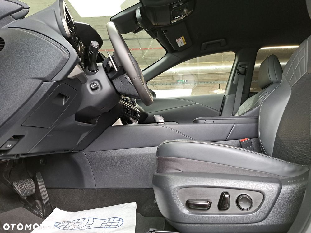 Lexus RX - 31