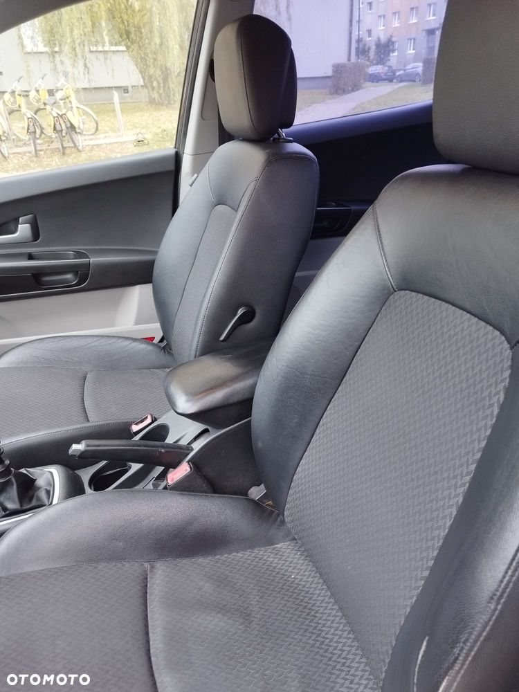 Kia Ceed 1.6 Comfort + - 3