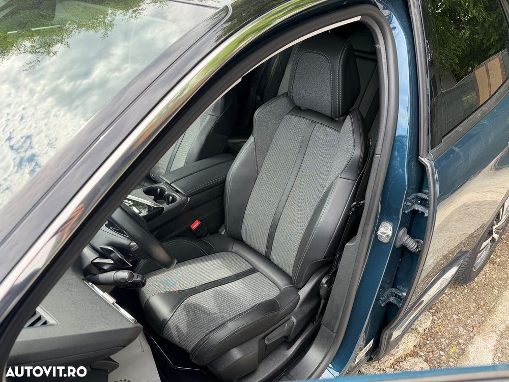 Peugeot 3008 BlueHDi 130 Stop & Start EAT8 Allure - 14
