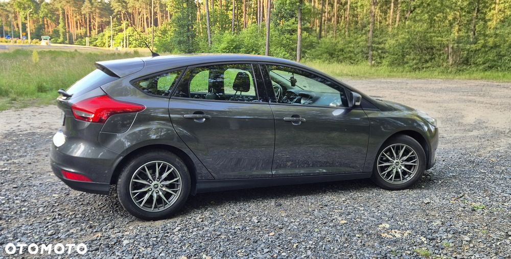Ford Focus 1.0 EcoBoost Trend - 5