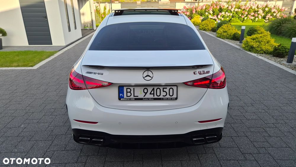 Mercedes-Benz Klasa C AMG 63 S E Performance AMG Speedshift MCT9G - 37
