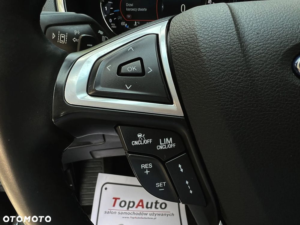 Ford S-Max 2.0 EcoBlue Titanium - 26