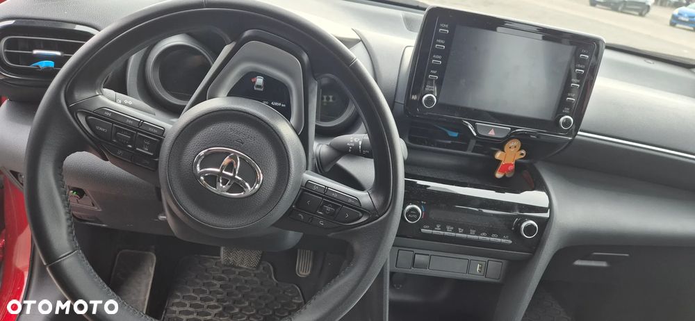 Toyota Yaris Cross Hybrid 1.5 Comfort - 15