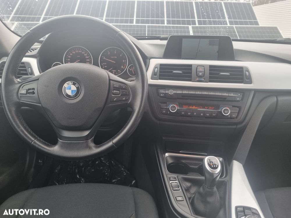 BMW Seria 3 318d DPF Edition Exclusive - 6
