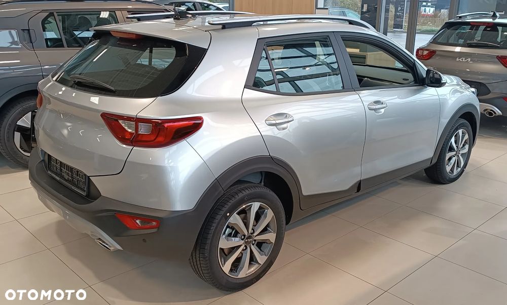 Kia Stonic 1.2 L - 7