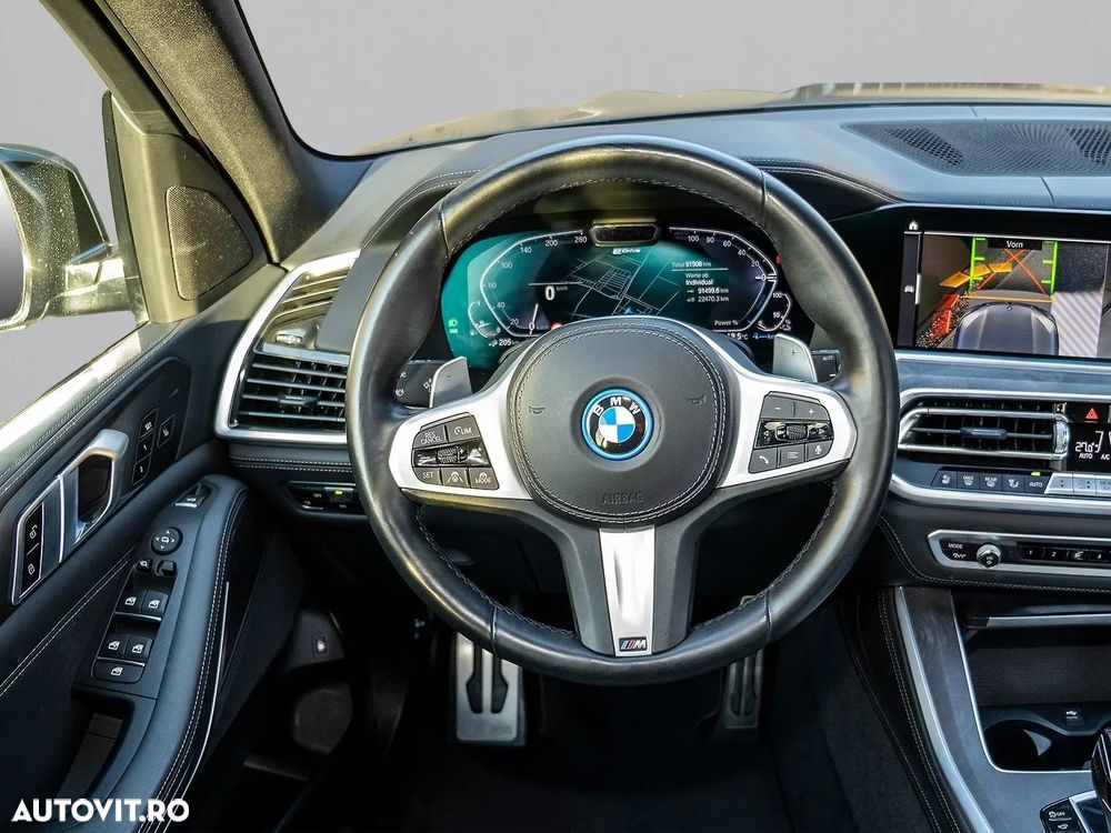 BMW X5 xDrive45e - 10