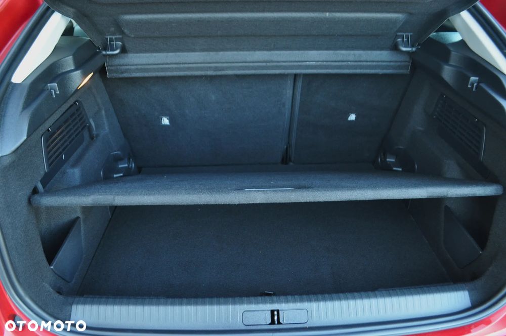 Citroën C4 PureTech e-THP 130 Exclusive - 11