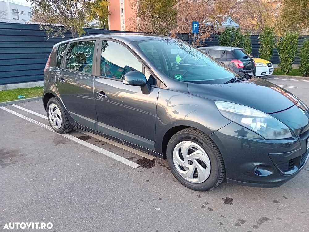 Renault Megane Estate Blue dCI Intens - 16